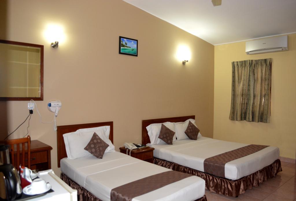 Skai Lodge Мале Экстерьер фото