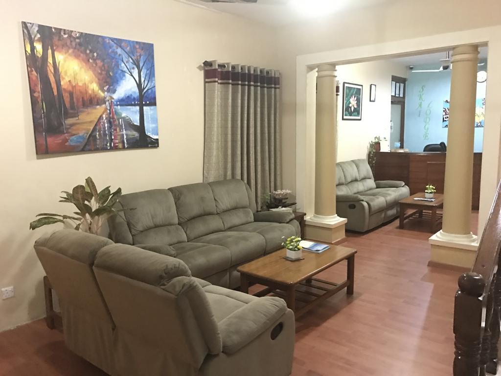 Skai Lodge Мале Экстерьер фото