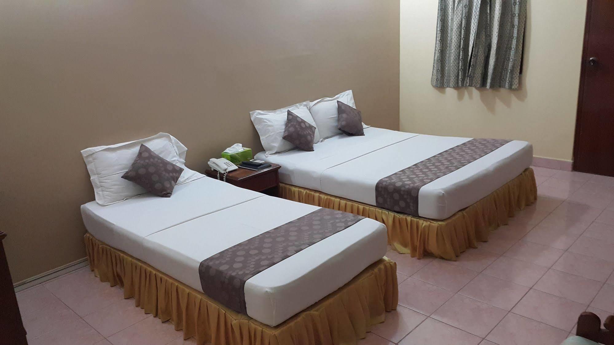 Skai Lodge Мале Экстерьер фото